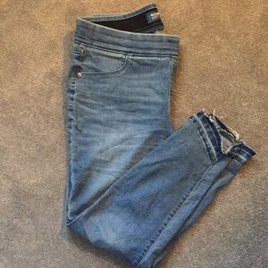 Old Navy Rockstar Jeggings